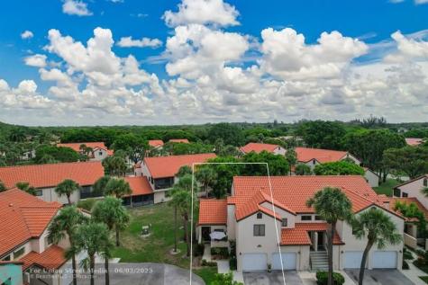 8 Via De Casas Sur Boynton Beach FL 33426