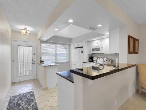 3005 Portofino Isle Coconut Creek FL 33066