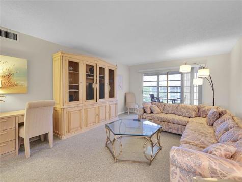 3005 Portofino Isle Coconut Creek FL 33066