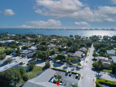 1127 S Federal Highway Lake Worth Beach FL 33460