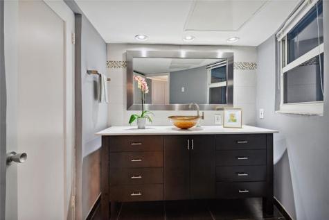 333 Sunset Drive Fort Lauderdale FL 33301