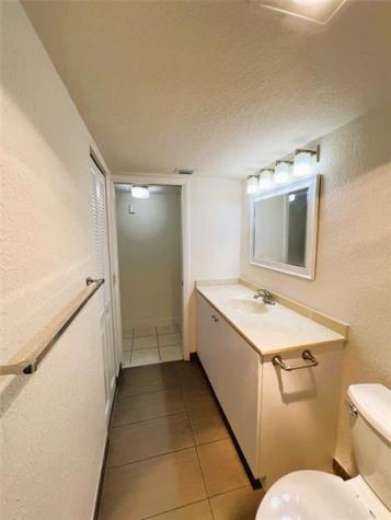 2502 Antigua Terrace Coconut Creek FL 33066