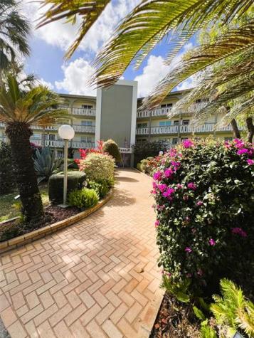 2502 Antigua Terrace Coconut Creek FL 33066