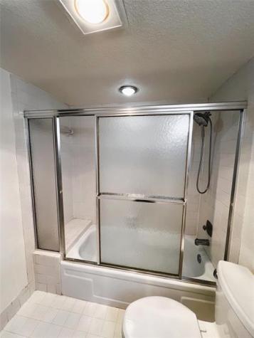 2502 Antigua Terrace Coconut Creek FL 33066