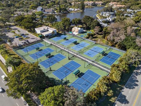 3304 Carambola Circle Coconut Creek FL 33066