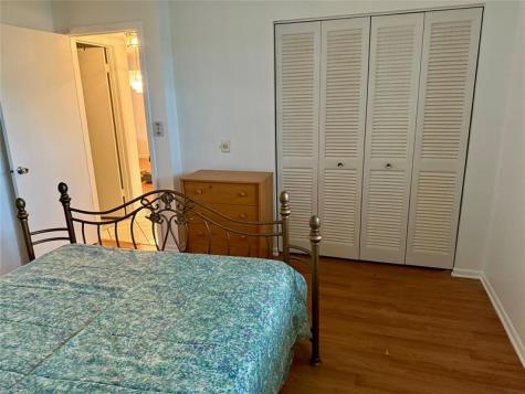 900 Colony Point Circle Pembroke Pines FL 33026