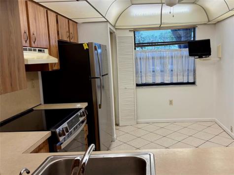 900 Colony Point Circle Pembroke Pines FL 33026