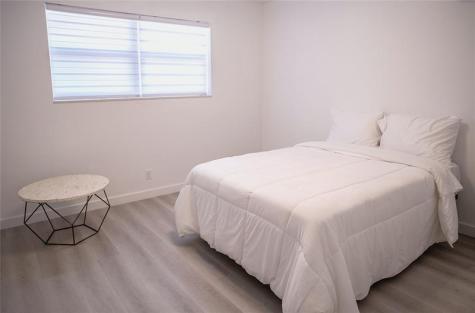 10 SE 13th Street Boca Raton FL 33432