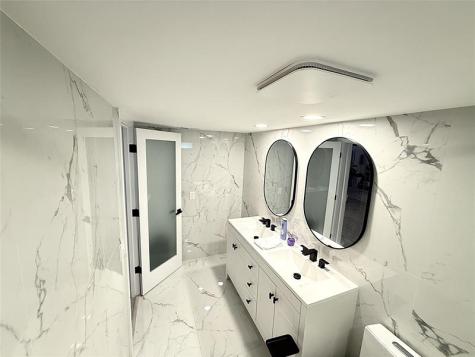 10 SE 13th Street Boca Raton FL 33432