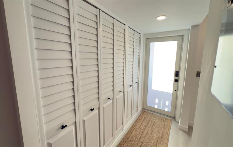 10 SE 13th Street Boca Raton FL 33432