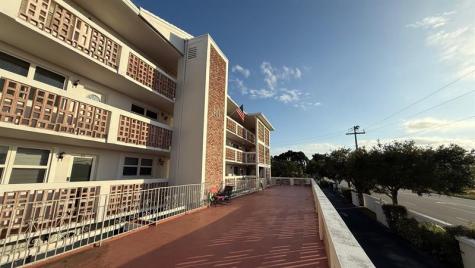 10 SE 13th Street Boca Raton FL 33432