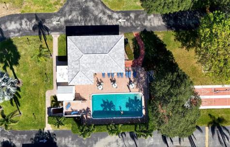 10 SE 13th Street Boca Raton FL 33432