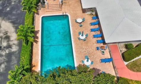 10 SE 13th Street Boca Raton FL 33432