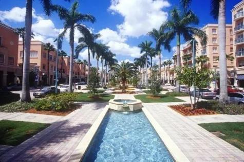 10 SE 13th Street Boca Raton FL 33432