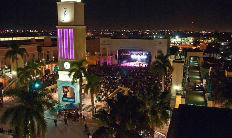 10 SE 13th Street Boca Raton FL 33432