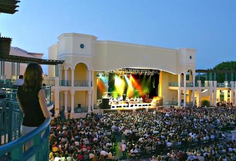 10 SE 13th Street Boca Raton FL 33432