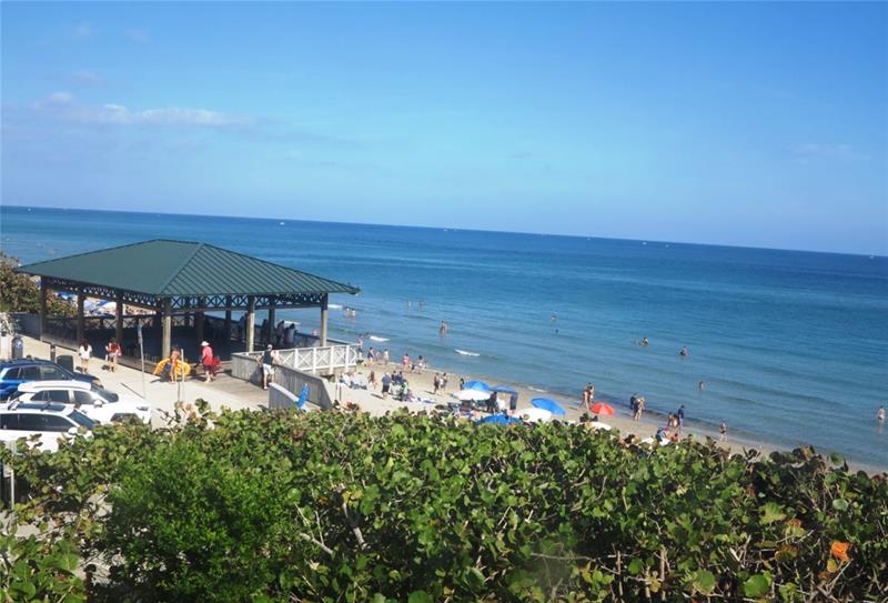 10 SE 13th Street Boca Raton FL 33432