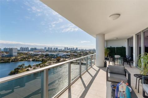 1180 N Federal Highway Fort Lauderdale FL 33304