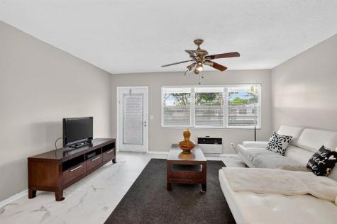 140 Ventnor I Deerfield Beach FL 33442