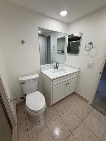 3099 NW 48th Avenue Lauderdale Lakes FL 33313