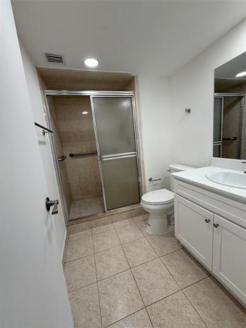 3099 NW 48th Avenue Lauderdale Lakes FL 33313