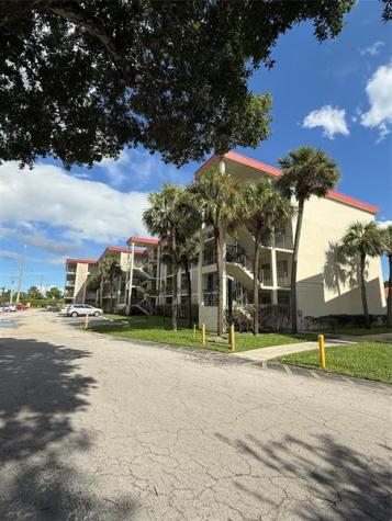 3099 NW 48th Avenue Lauderdale Lakes FL 33313