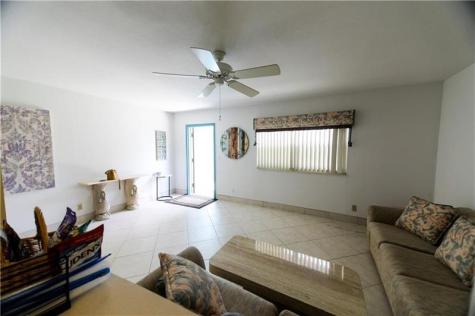 286 Monaco F Delray Beach FL 33446