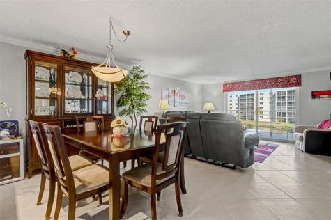 301 SE 3rd Street Dania Beach FL 33004
