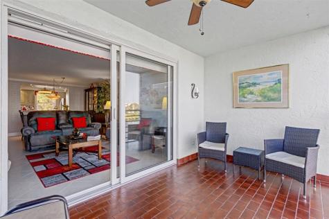 301 SE 3rd Street Dania Beach FL 33004