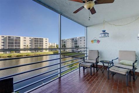 301 SE 3rd Street Dania Beach FL 33004