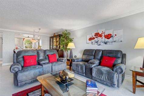 301 SE 3rd Street Dania Beach FL 33004