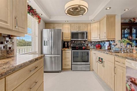 301 SE 3rd Street Dania Beach FL 33004
