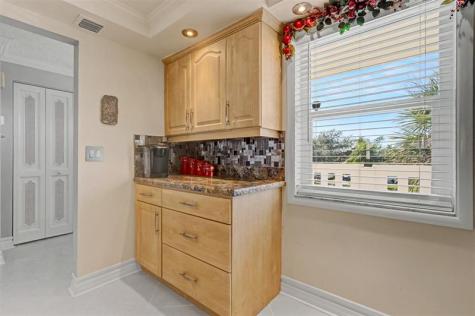 301 SE 3rd Street Dania Beach FL 33004