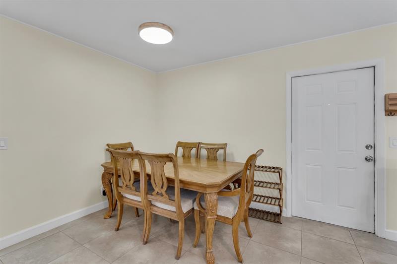 27 Crossings Circle Boynton Beach FL 33435