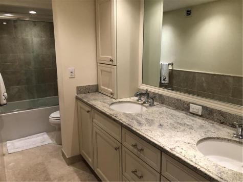 1 Las Olas Circle Fort Lauderdale FL 33316
