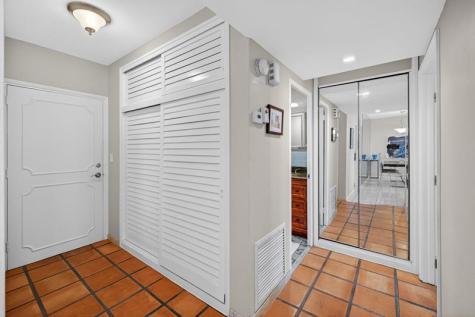3233 NE 34th Street Fort Lauderdale FL 33308
