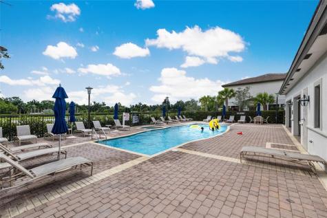 4690 Santa Cruz Way Davie FL 33314