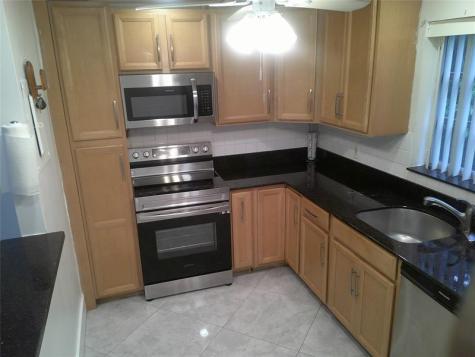 5383 SW 40th Avenue Fort Lauderdale FL 33314