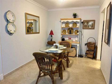 4000 N Hills Drive Hollywood FL 33021