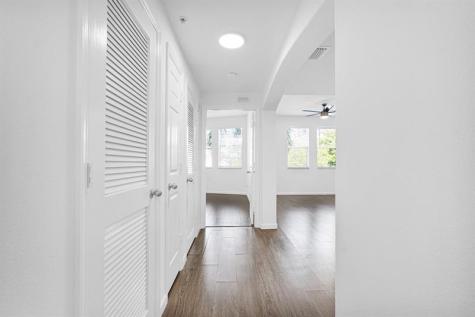 533 NE 3rd Avenue Fort Lauderdale FL 33301