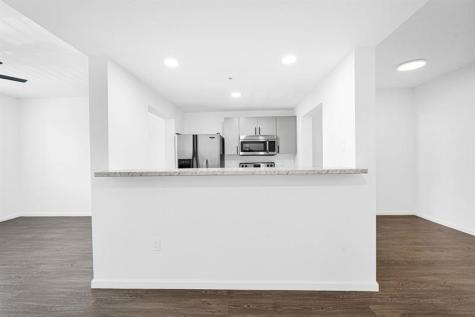 533 NE 3rd Avenue Fort Lauderdale FL 33301