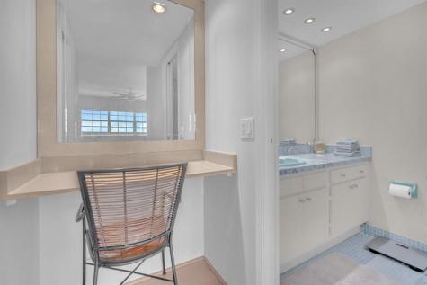 605 Oaks Drive Pompano Beach FL 33069