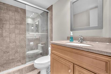 605 Oaks Drive Pompano Beach FL 33069