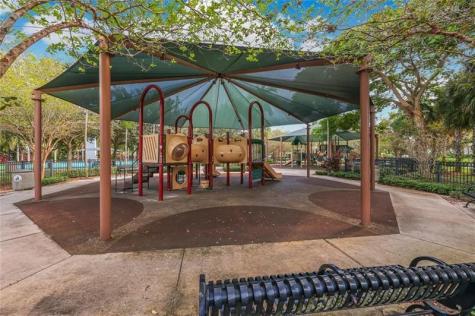 605 Oaks Drive Pompano Beach FL 33069