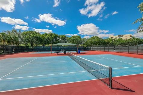 605 Oaks Drive Pompano Beach FL 33069
