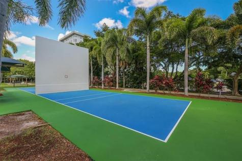 605 Oaks Drive Pompano Beach FL 33069