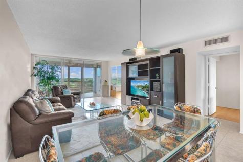 605 Oaks Drive Pompano Beach FL 33069