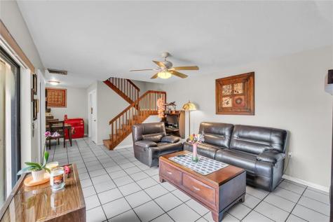 9104 SW 19 Place Davie FL 33324