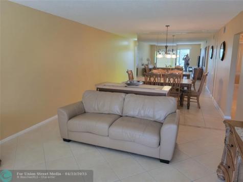 3004 Portofino Isle Coconut Creek FL 33066