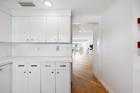 818 SE 4th Street Fort Lauderdale FL 33301